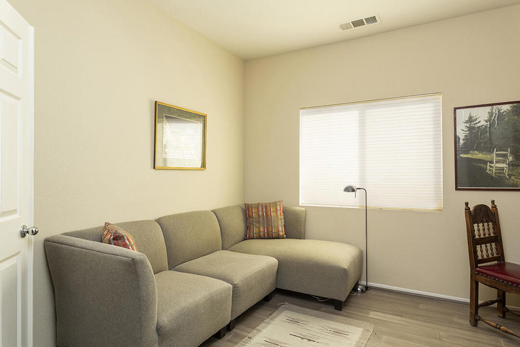 Mountain Gate - Residential