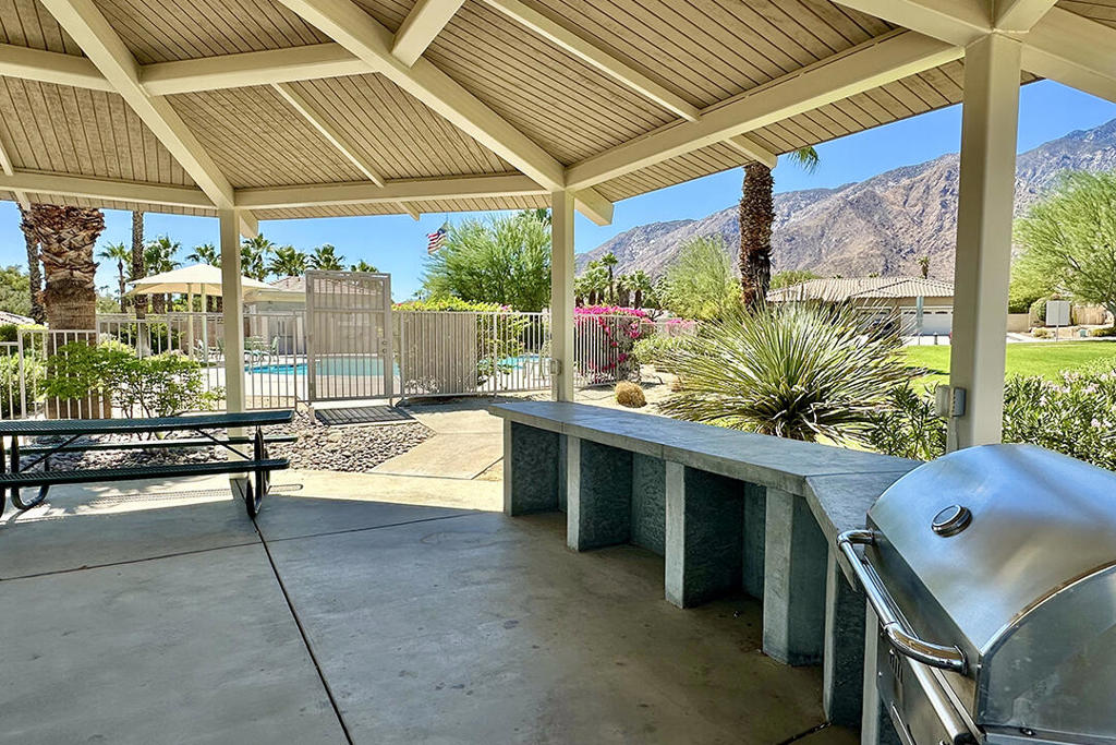 Mountain Gate - Residential