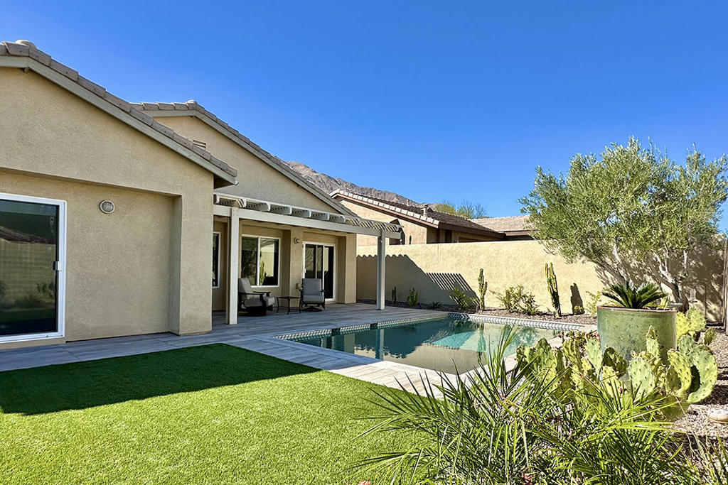 Mountain Gate - Residential