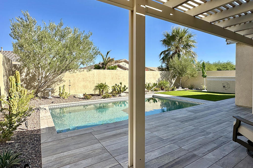 Mountain Gate - Residential