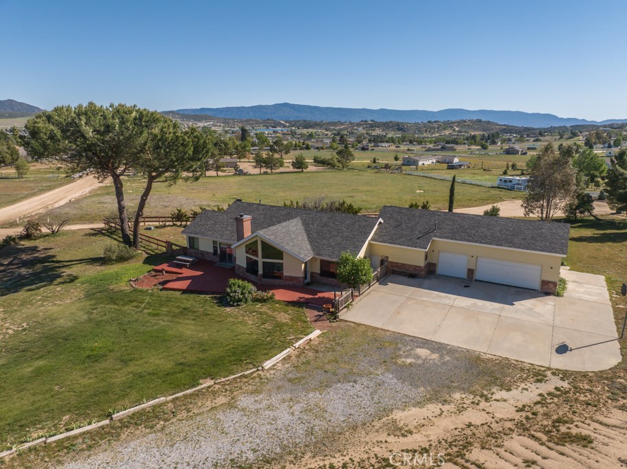 49525 Mescalero Court