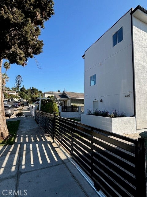 440 N Bernal