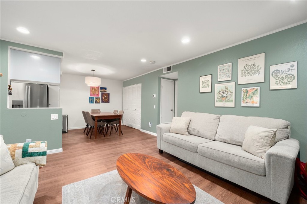 4161 Hathaway Avenue 46