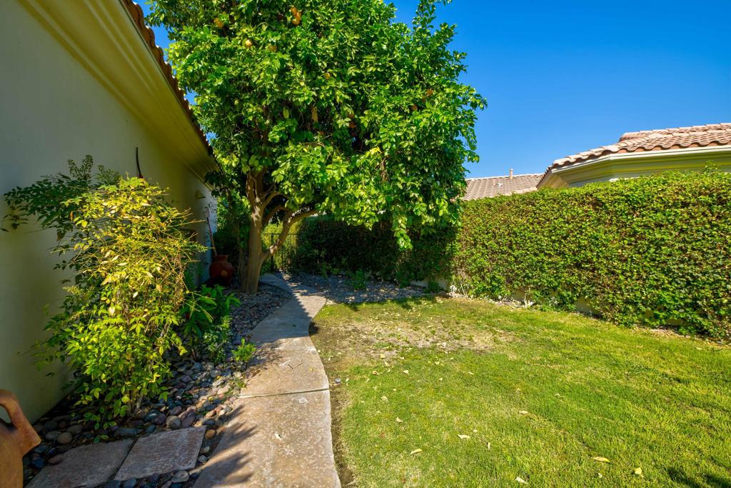 La Quinta Fairways - Residential Lease
