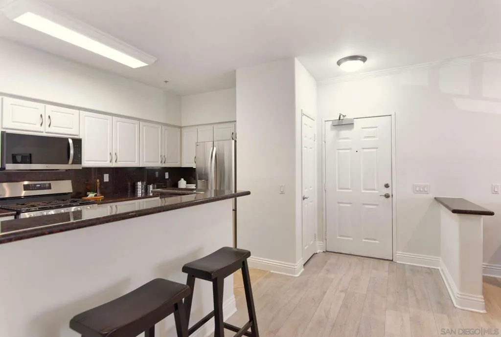 San Diego, California 92130, United States, 1 Bedroom Bedrooms, ,1 BathroomBathrooms,Residential,Active,159715