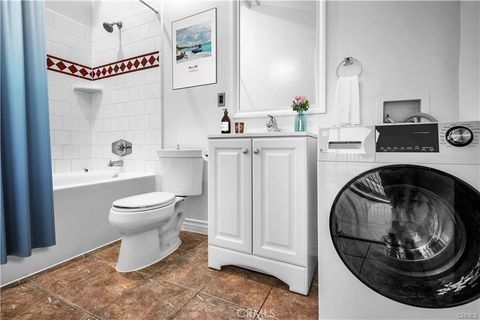 Tiny photo for 312 W 5th Street #1121, Los Angeles, CA 90013 (MLS # SB25233627)