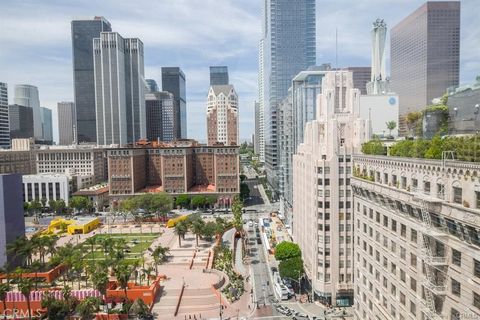 Tiny photo for 312 W 5th Street #1121, Los Angeles, CA 90013 (MLS # SB25233627)