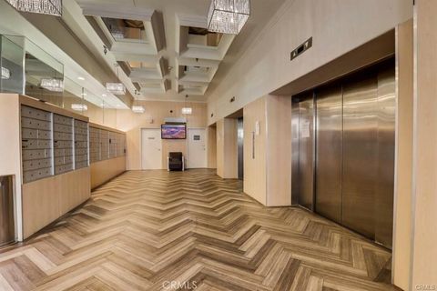 Tiny photo for 312 W 5th Street #1121, Los Angeles, CA 90013 (MLS # SB25233627)
