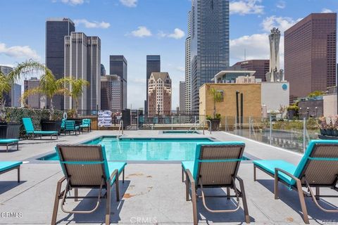 Tiny photo for 312 W 5th Street #1121, Los Angeles, CA 90013 (MLS # SB25233627)