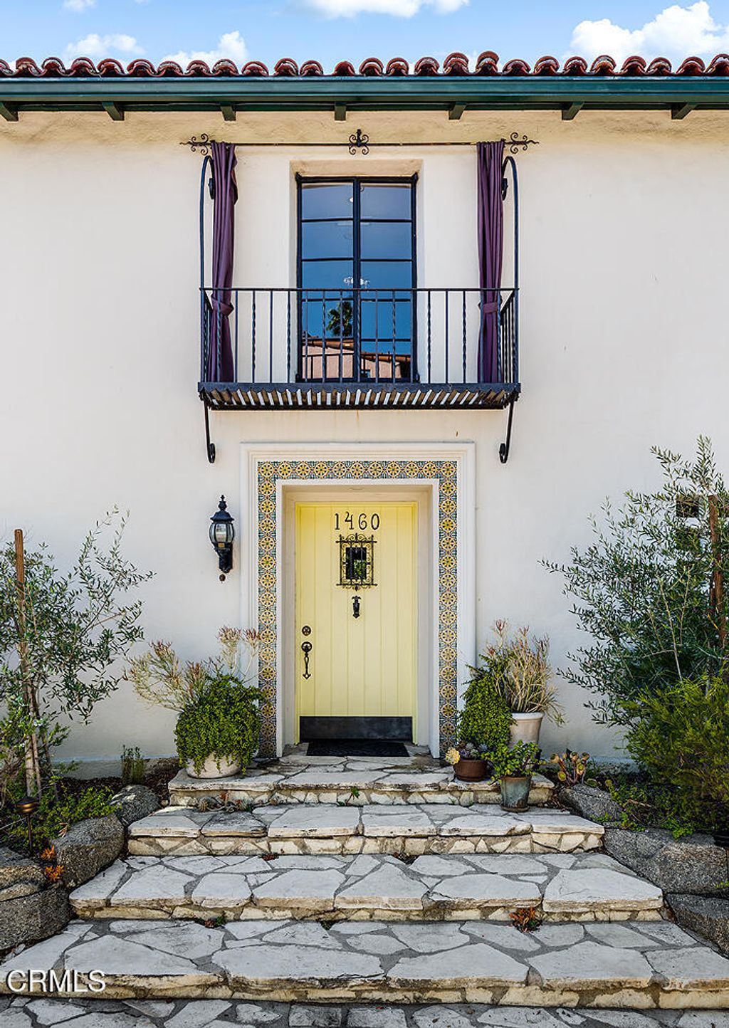 Photo of 1460 Melwood Drive, Glendale, CA 91207 (MLS # P1-24600)