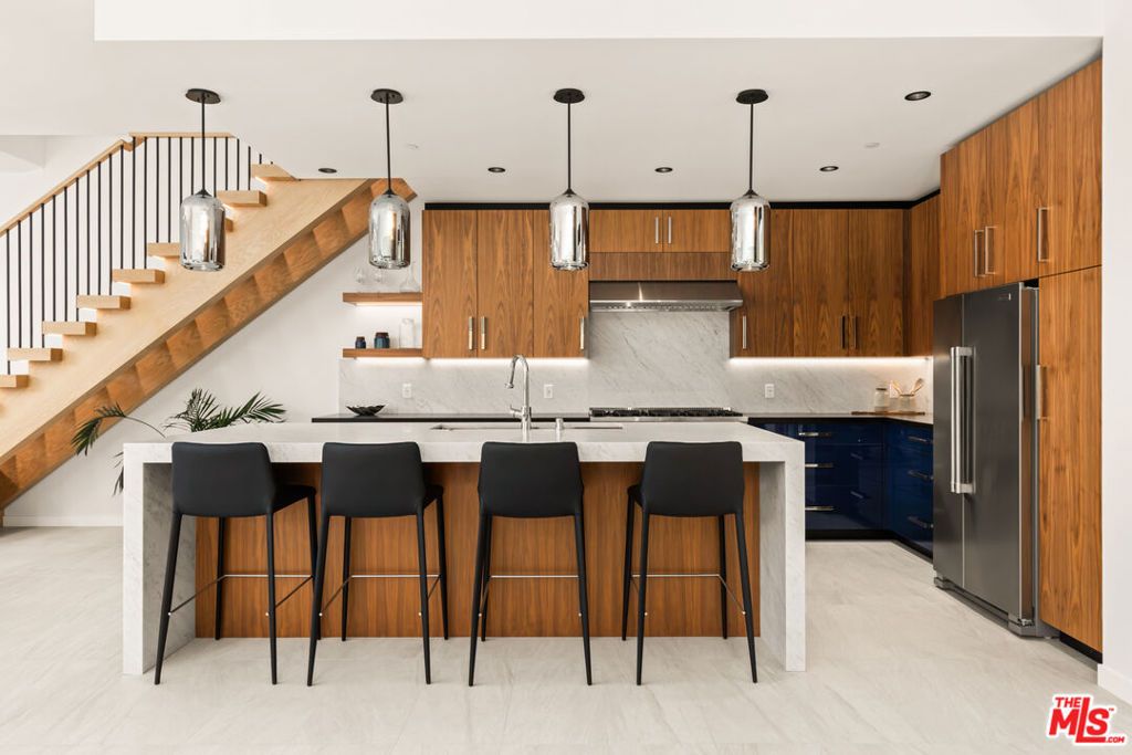 Photo of 212 Bay Street #103, Santa Monica, CA 90405 (MLS # 25600421)