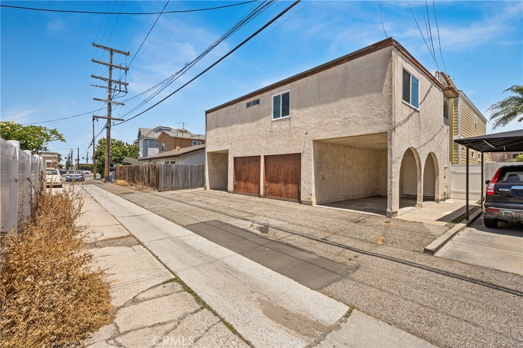 17041 B Lane, Huntington Beach CA 92647 - Photo 44