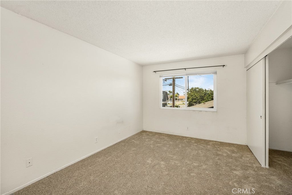 17041 B Lane, Huntington Beach CA 92647 - Photo 40