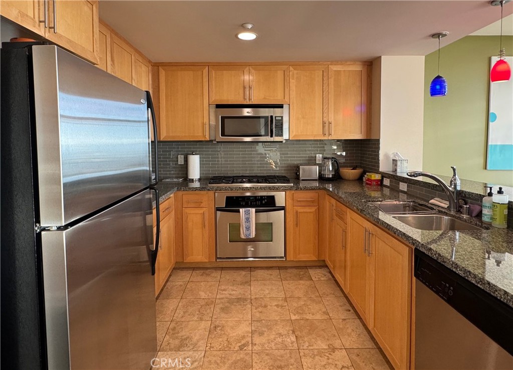 Downtown (DT) - Residential Lease