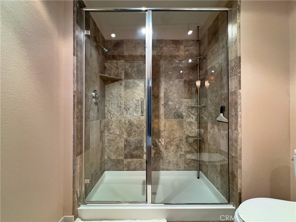 Downtown (DT) - Residential Lease