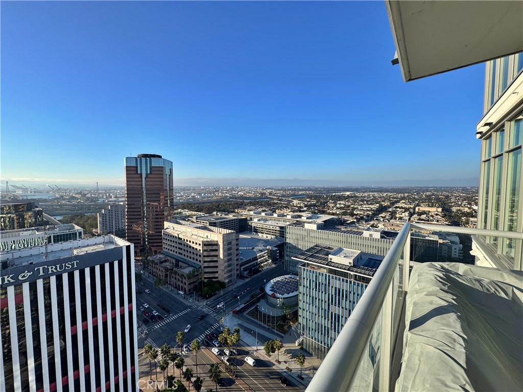 Downtown (DT) - Residential Lease