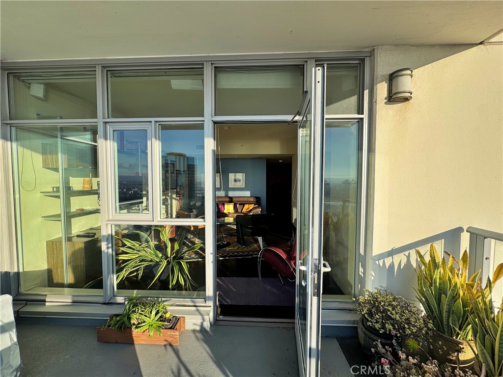 Downtown (DT) - Residential Lease