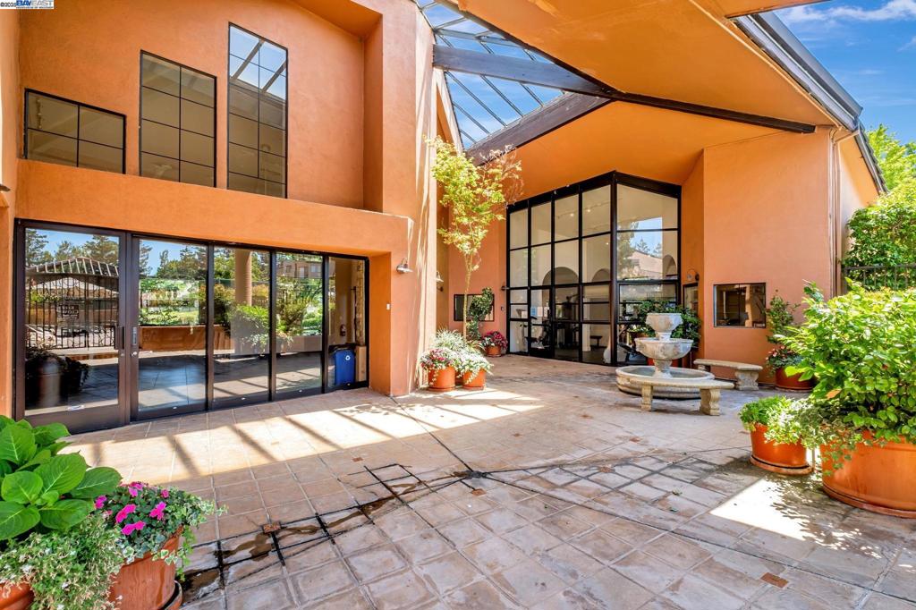 MONTE MERANO - Residential