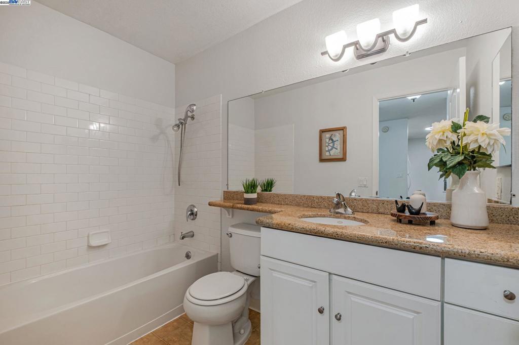 MONTE MERANO - Residential