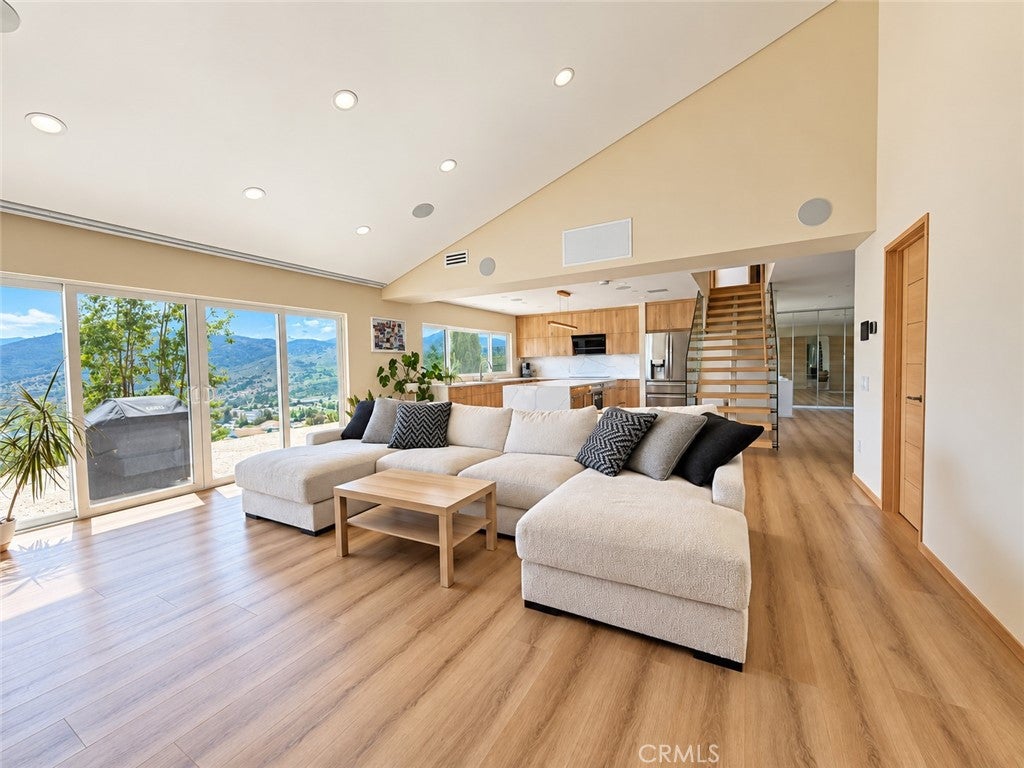 29254 Deep Shadow Drive