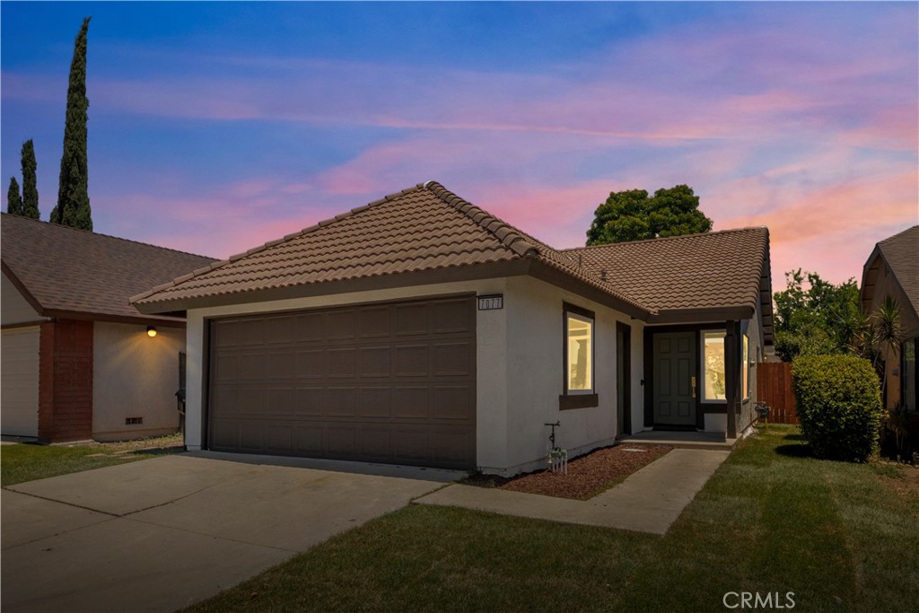 7077 Iris Place