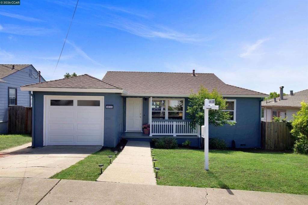Photo of 4835 Kathleen Ave Ave, Castro Valley, CA 94546 (MLS # 41131276)