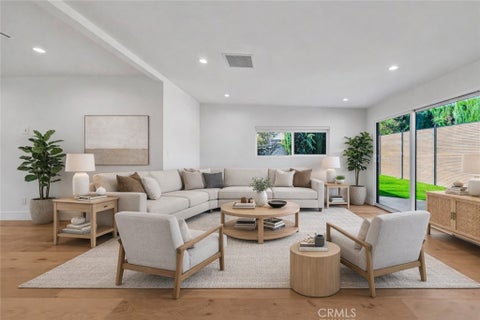 Photo of 23635 Marylee st St, Woodland Hills, CA 91367 (MLS # SR26200686)