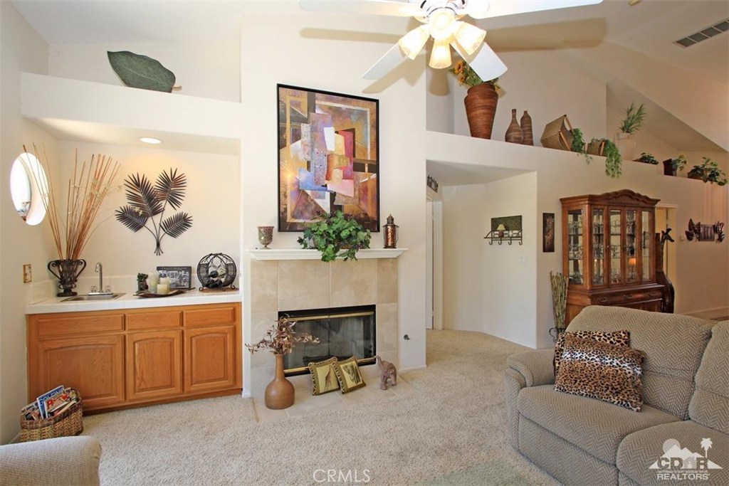 Oasis Country Club - Residential