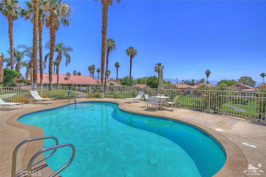 Oasis Country Club - Residential