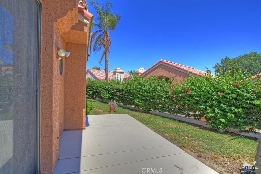 Oasis Country Club - Residential