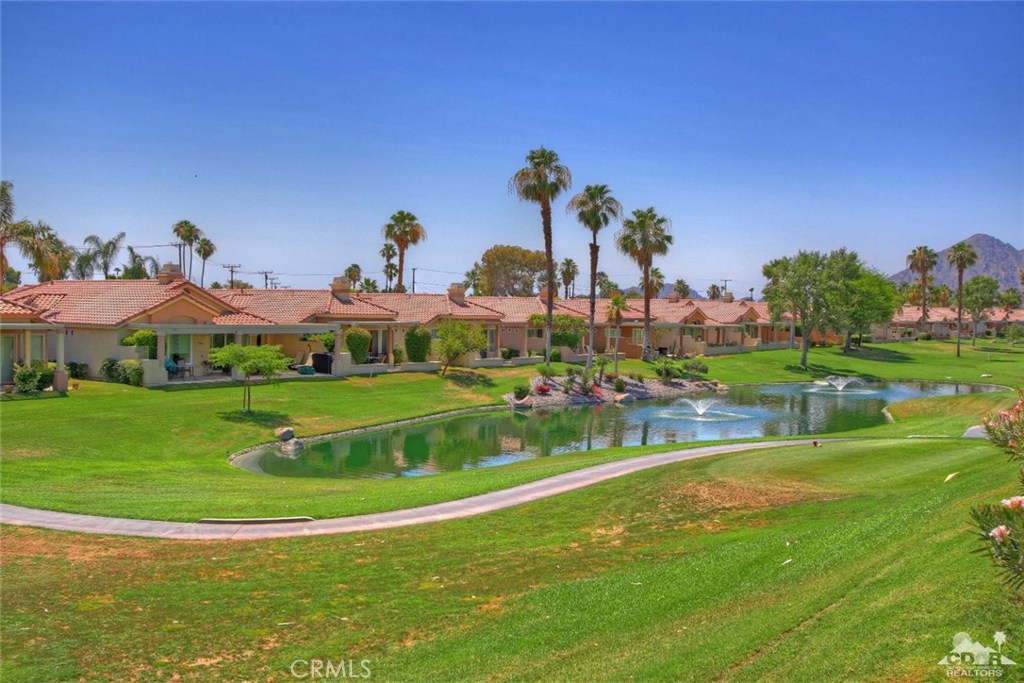 Oasis Country Club - Residential