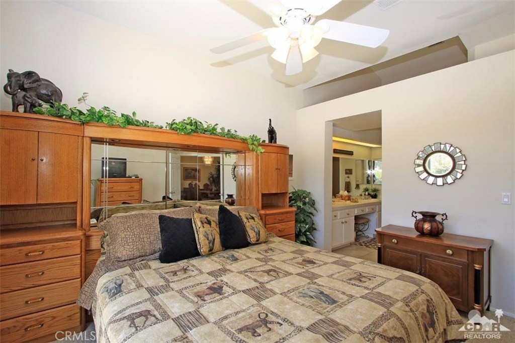 Oasis Country Club - Residential