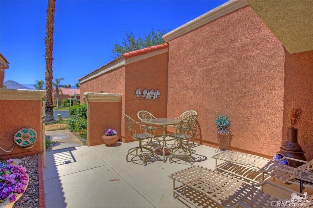 Oasis Country Club - Residential