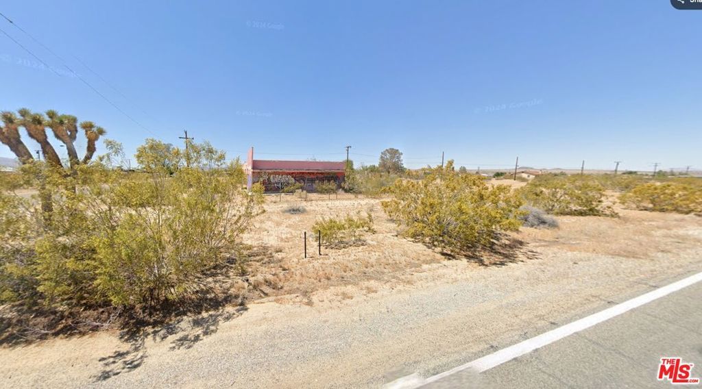 Photo of 5090 Sunfair Road, Joshua Tree, CA 92252 (MLS # 26659407)