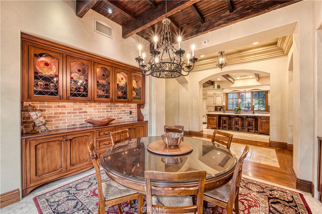 Los Ranchos Estates (LRE) - Residential