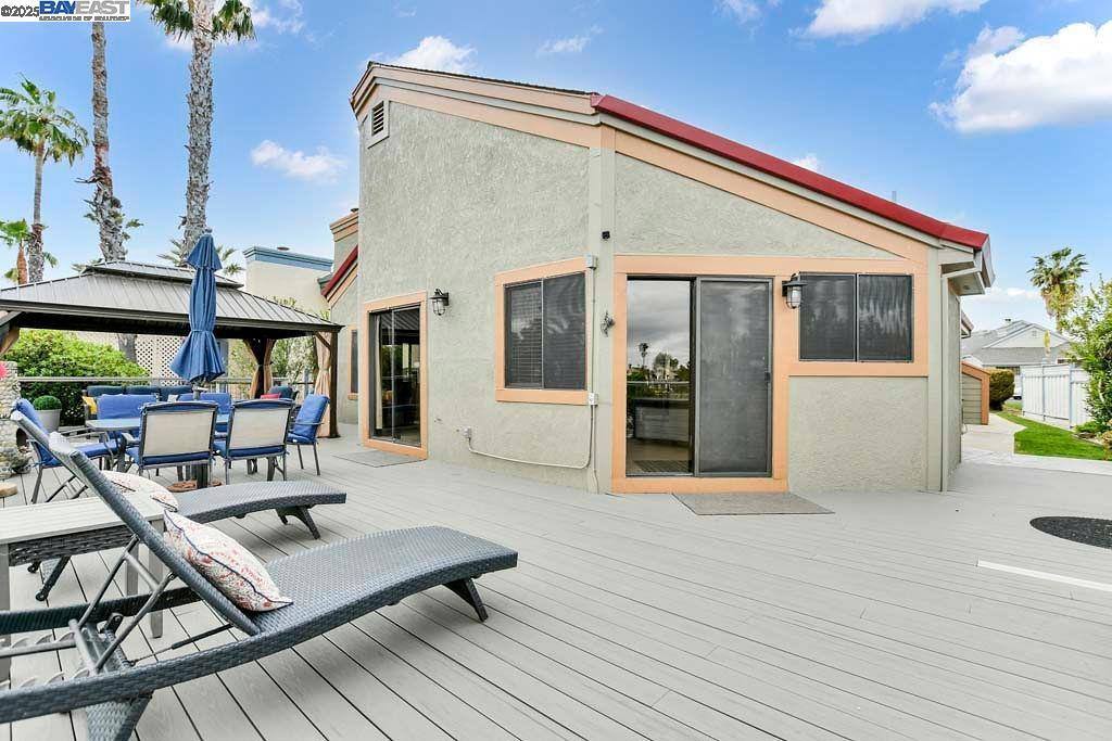 DELTA WATERFRONT ACCESS - Residential