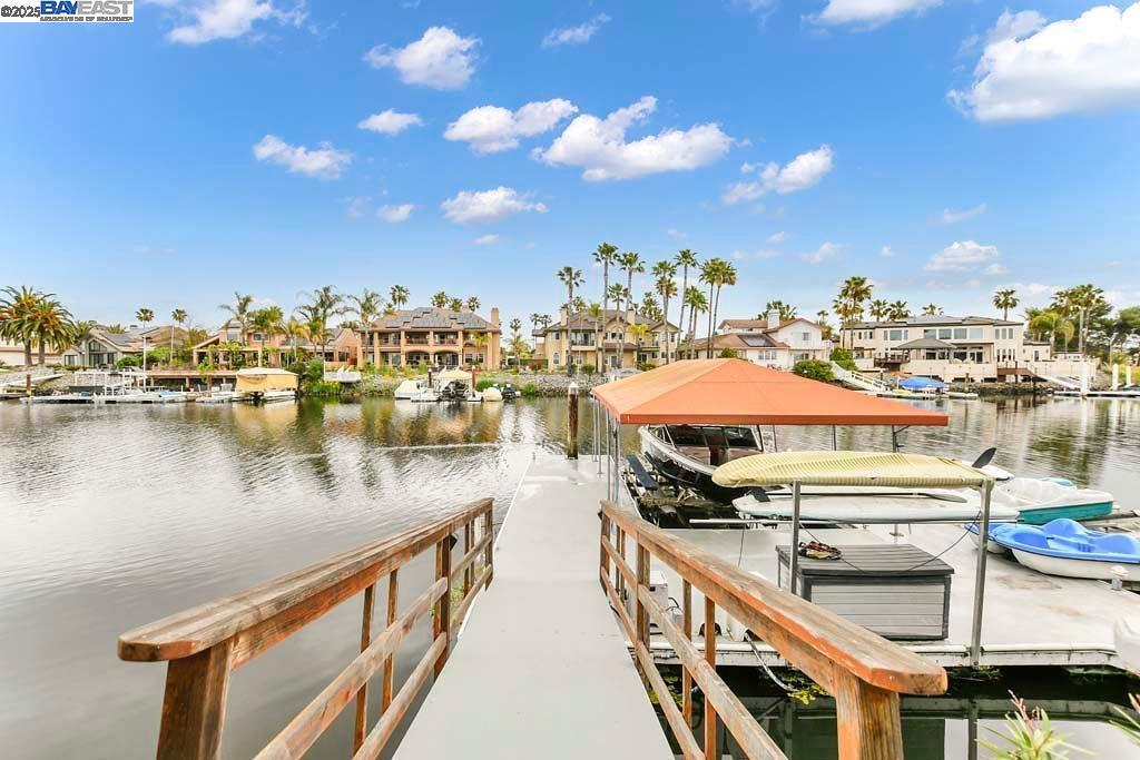 DELTA WATERFRONT ACCESS - Residential