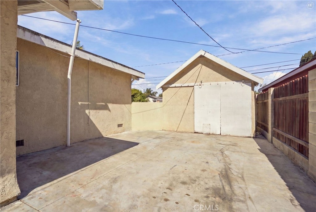 1019 W Pine Street