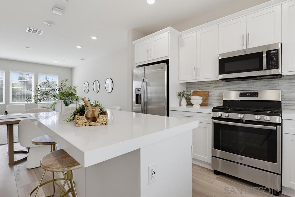 11011 Logan Way