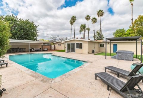 Photo of 9903 Lindo Lake Place, Lakeside, CA 92040 (MLS # PTP2507239)