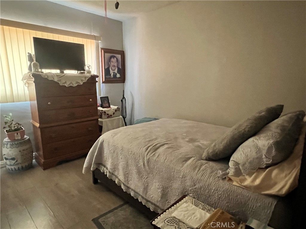 listing image 130728641065818211110
