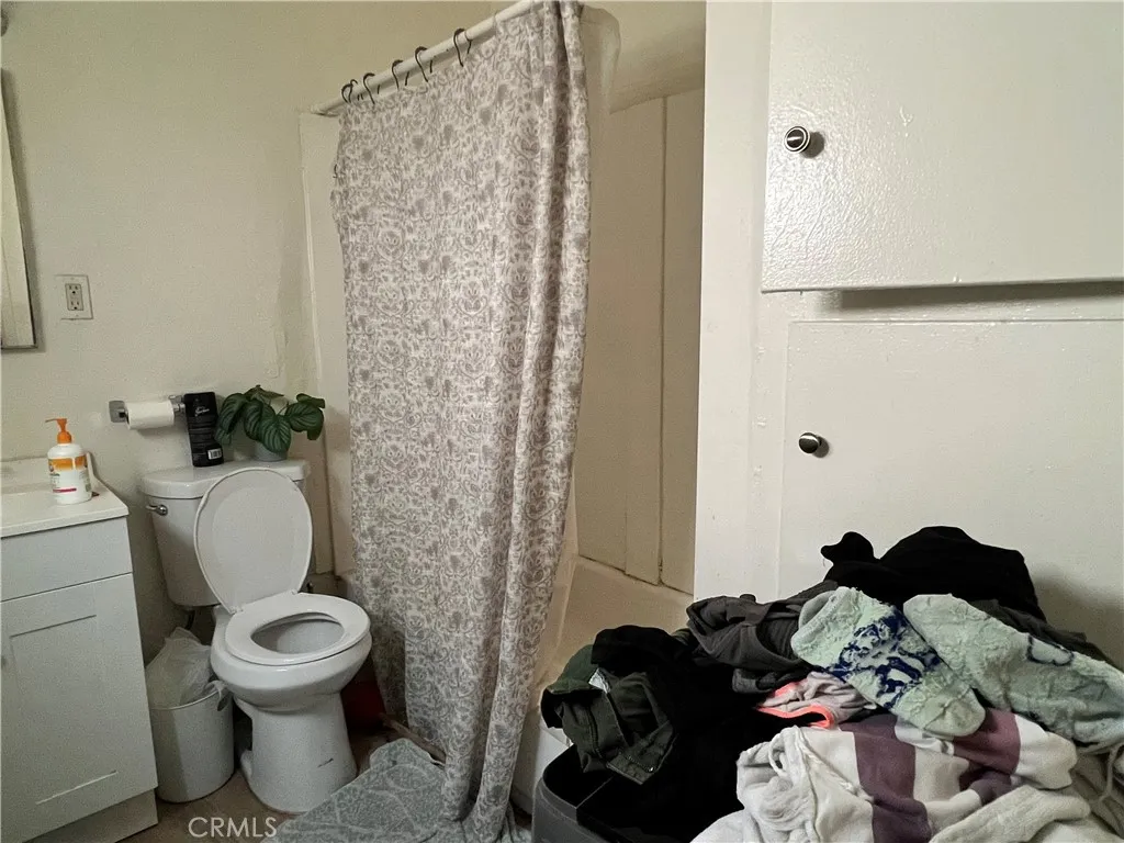 Fullerton, California 92831, United States, ,Residential,Active,226618