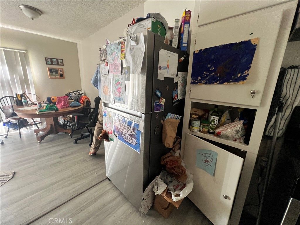 listing image 130724023558225019163