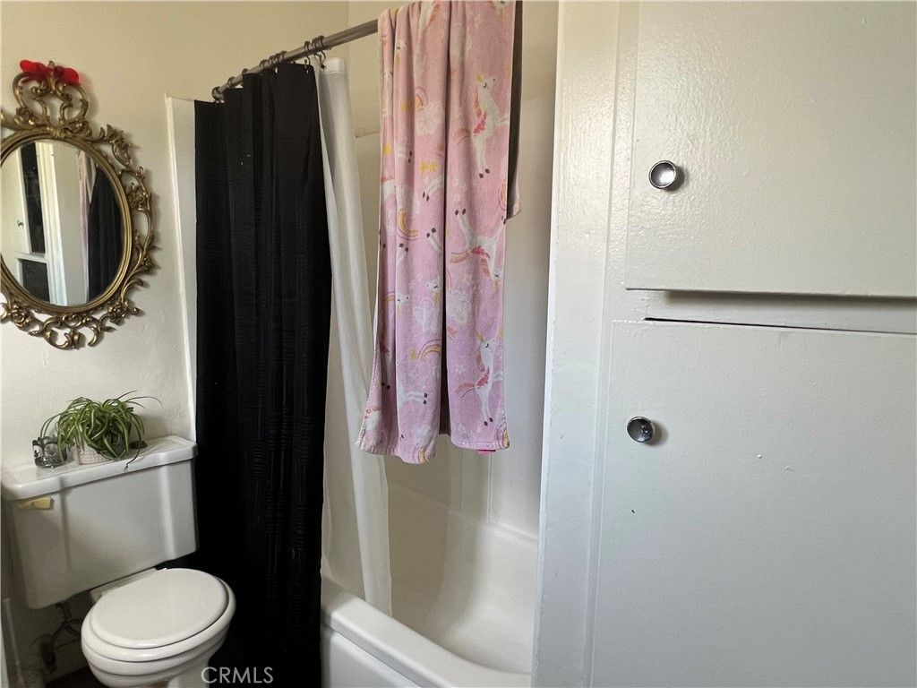listing image 130729735537966462763