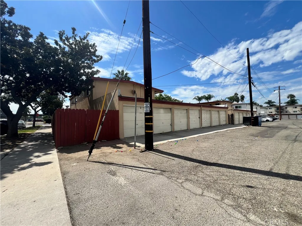 Fullerton, California 92831, United States, ,Residential,Active,226618