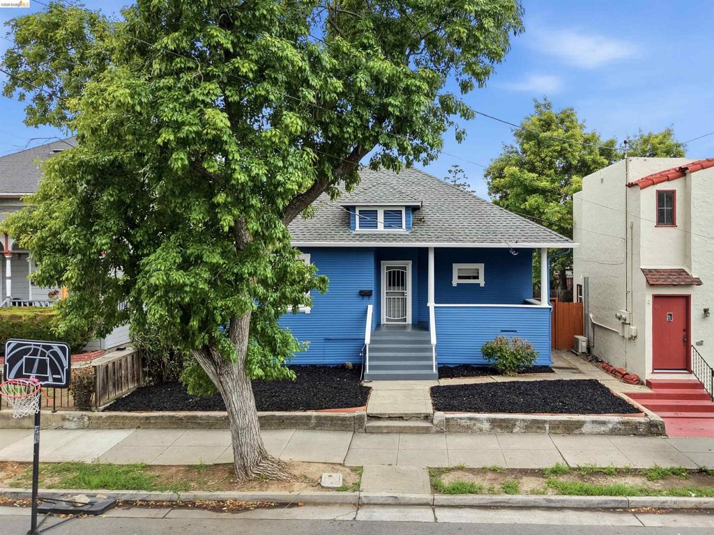 510 E St