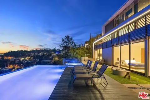 8790 Appian Way, Los Angeles, CA 90046 - MLS#: 25521807