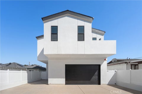 Photo of 15634 Sombra Avenue #B, Lawndale, CA 90260 (MLS # SB26217104)
