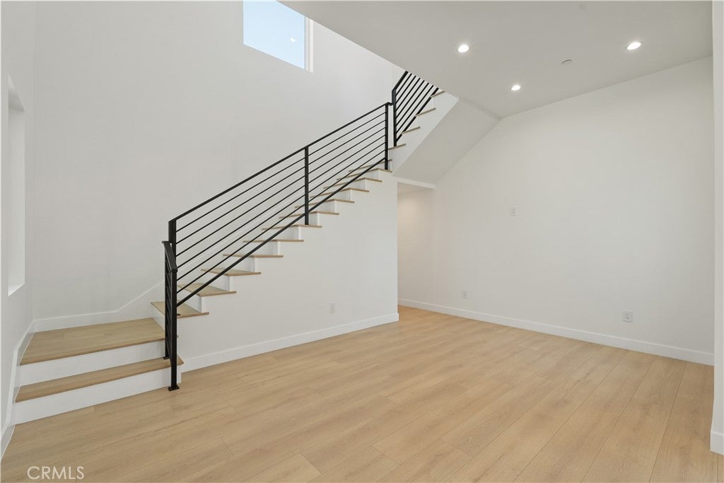 Properties 3 15634 Sombra Avenue B