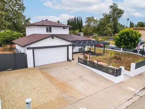 1220 Hoover Street Escondido CA 92027